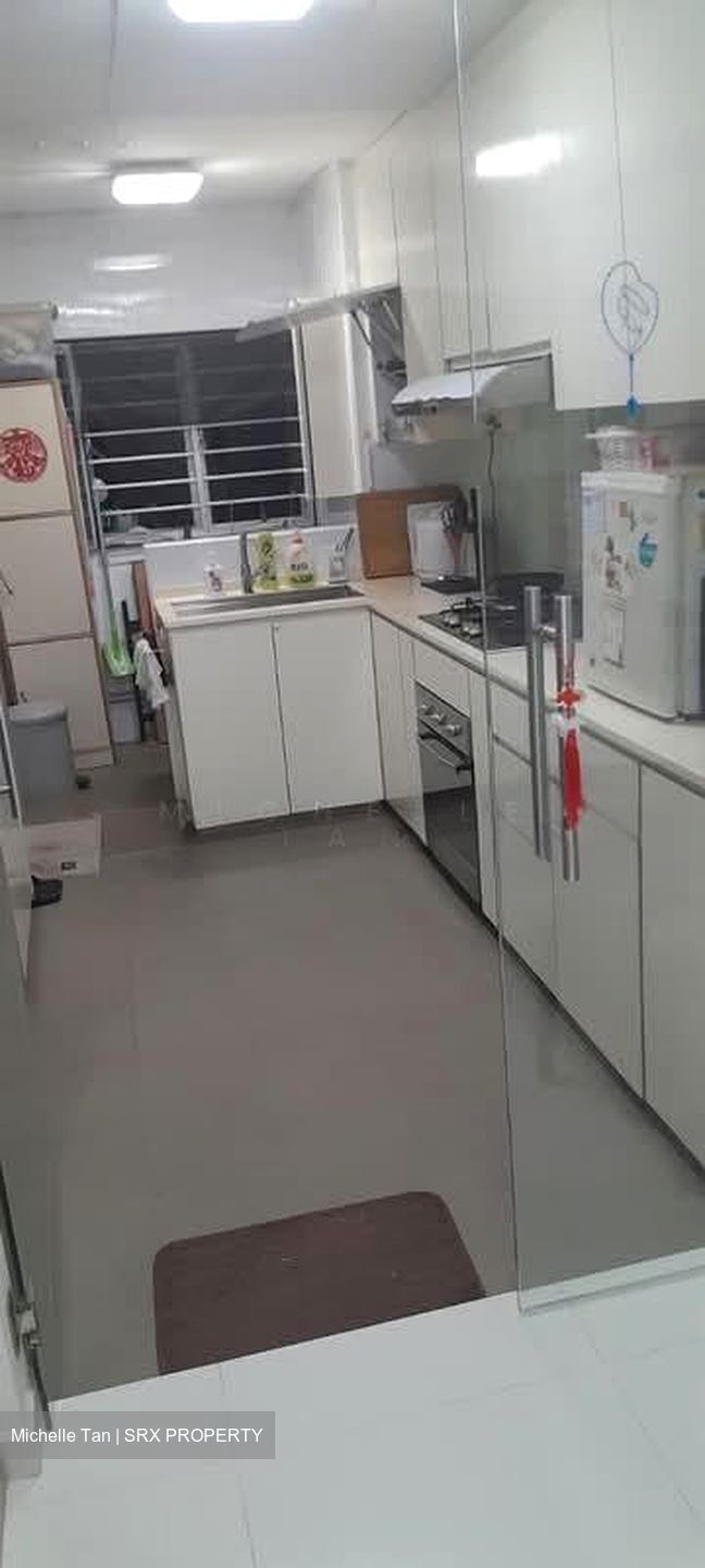 Blk 323 Ang Mo Kio 31 (Ang Mo Kio), HDB 2 Rooms #557514261